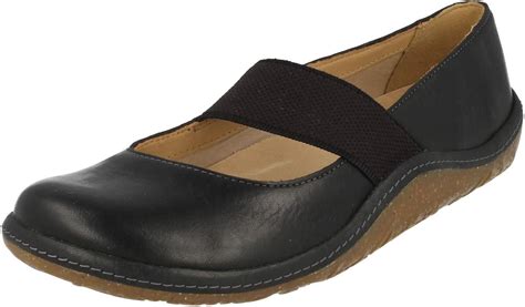 amazon women's clarks shoes|amazon clarks ladies flat shoes.